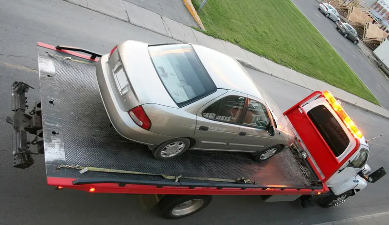 Vehicle transport for long-distance towing