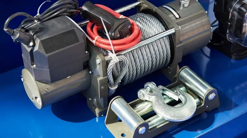 Winch mechanism for Gulf Coast accident recovery